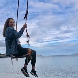 Meet your Posher, Paige